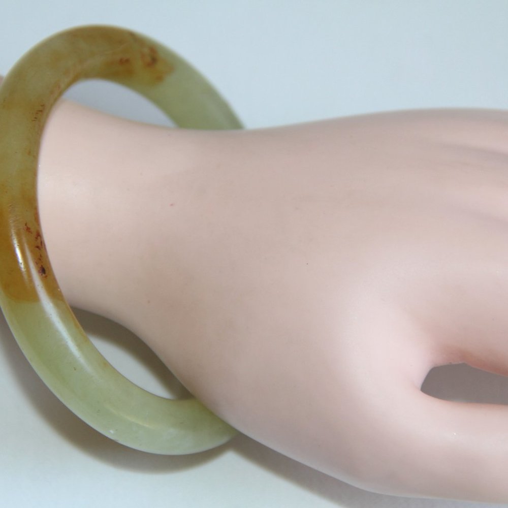 Solid Jade Varicolored Round Bangle Bracelet - image 8